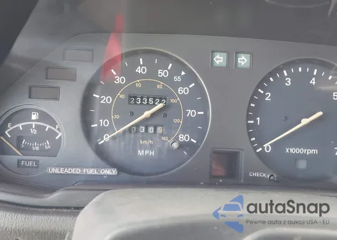 1983 Datsun 280Zx z USA, uszkodzony, nr VIN JN1HZ04S3DX572961